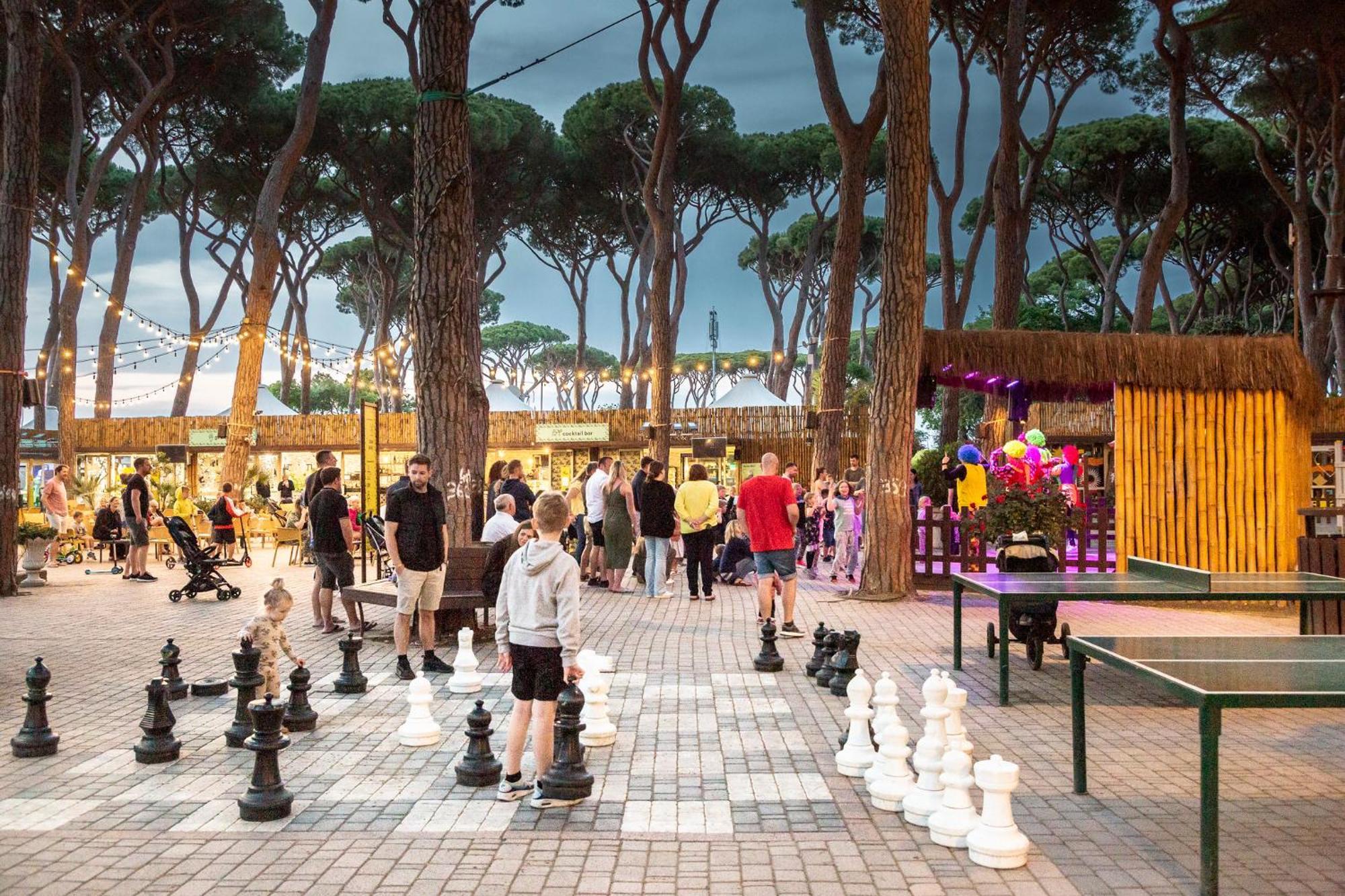 Hu Park Albatros Village San Vincenzo Esterno foto