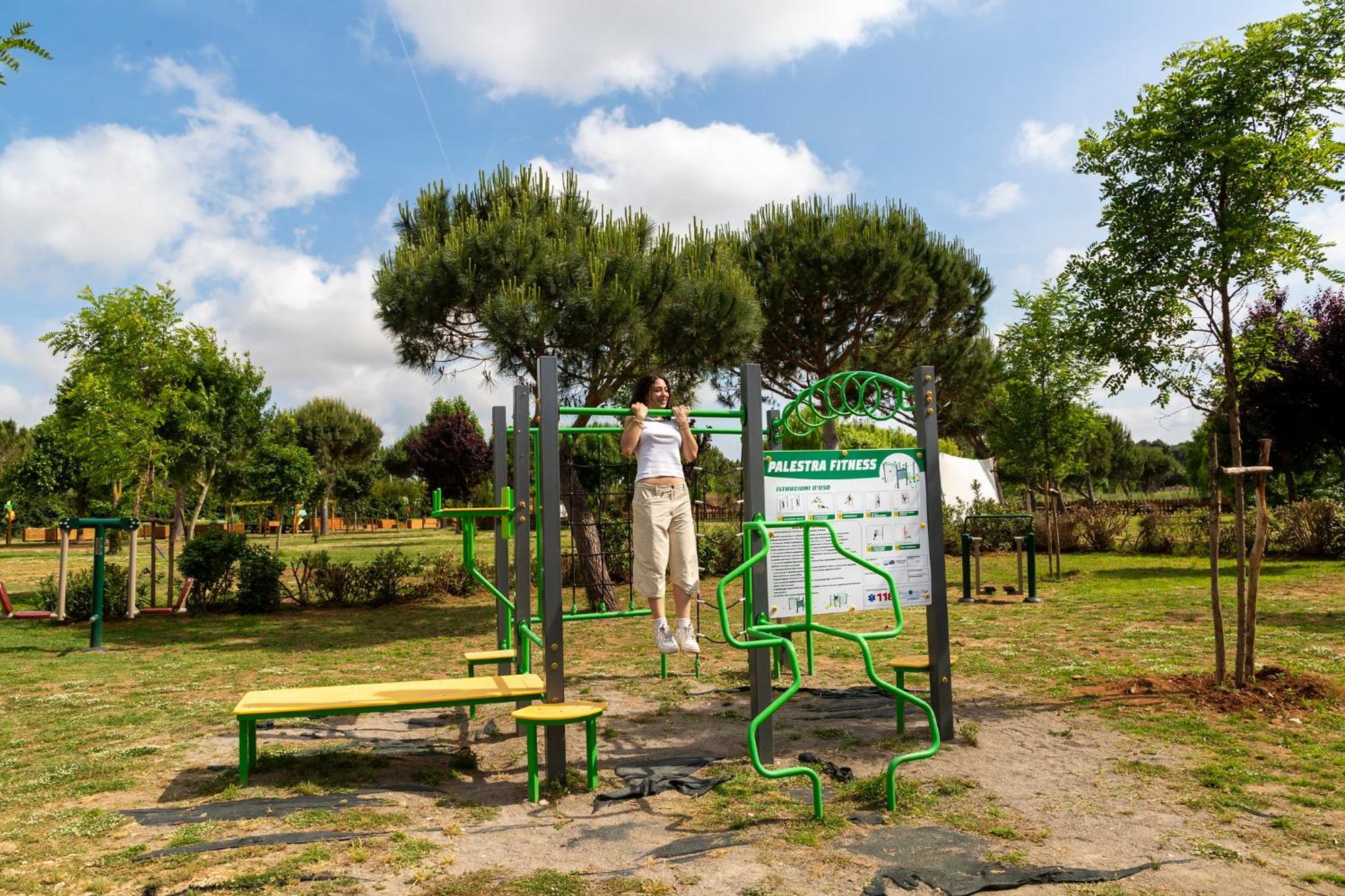 Hu Park Albatros Village San Vincenzo Esterno foto